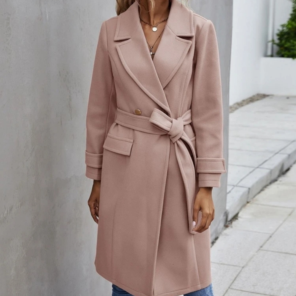 Belted double button coat size medium - Picture 4 of 6